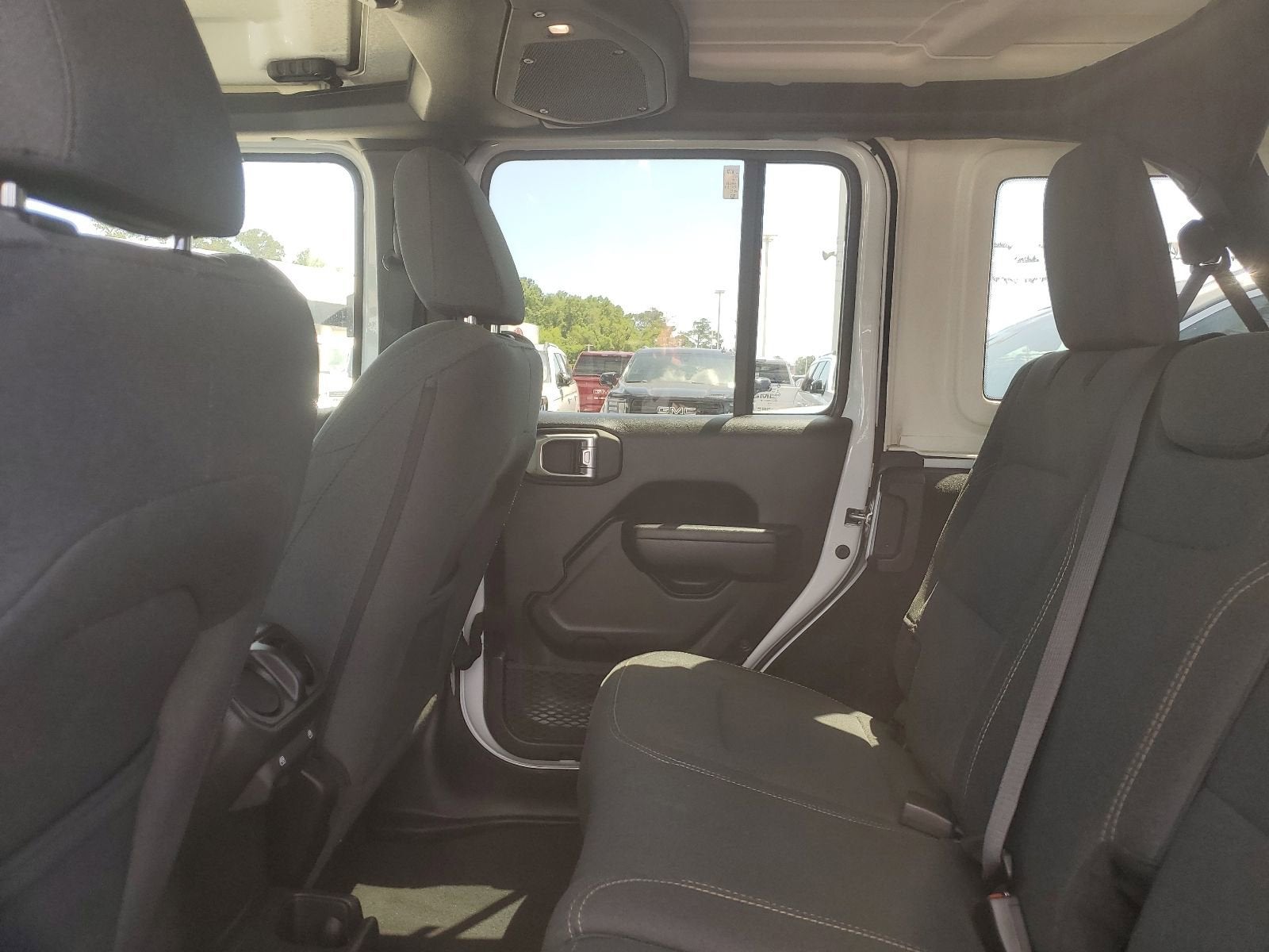 2025 Jeep Wrangler 4-Door Sport S - Photo 12