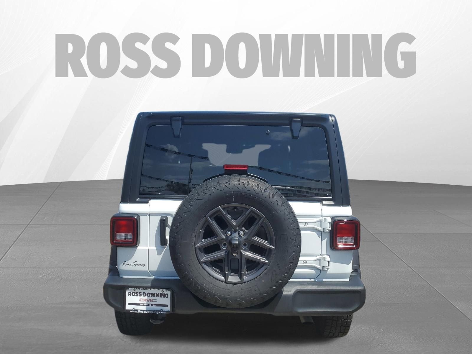2025 Jeep Wrangler 4-Door Summit 4x4