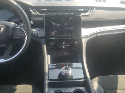2025 Jeep Grand Cherokee Altitude 4x4