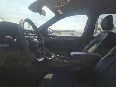 2025 Jeep Grand Cherokee Altitude 4x4