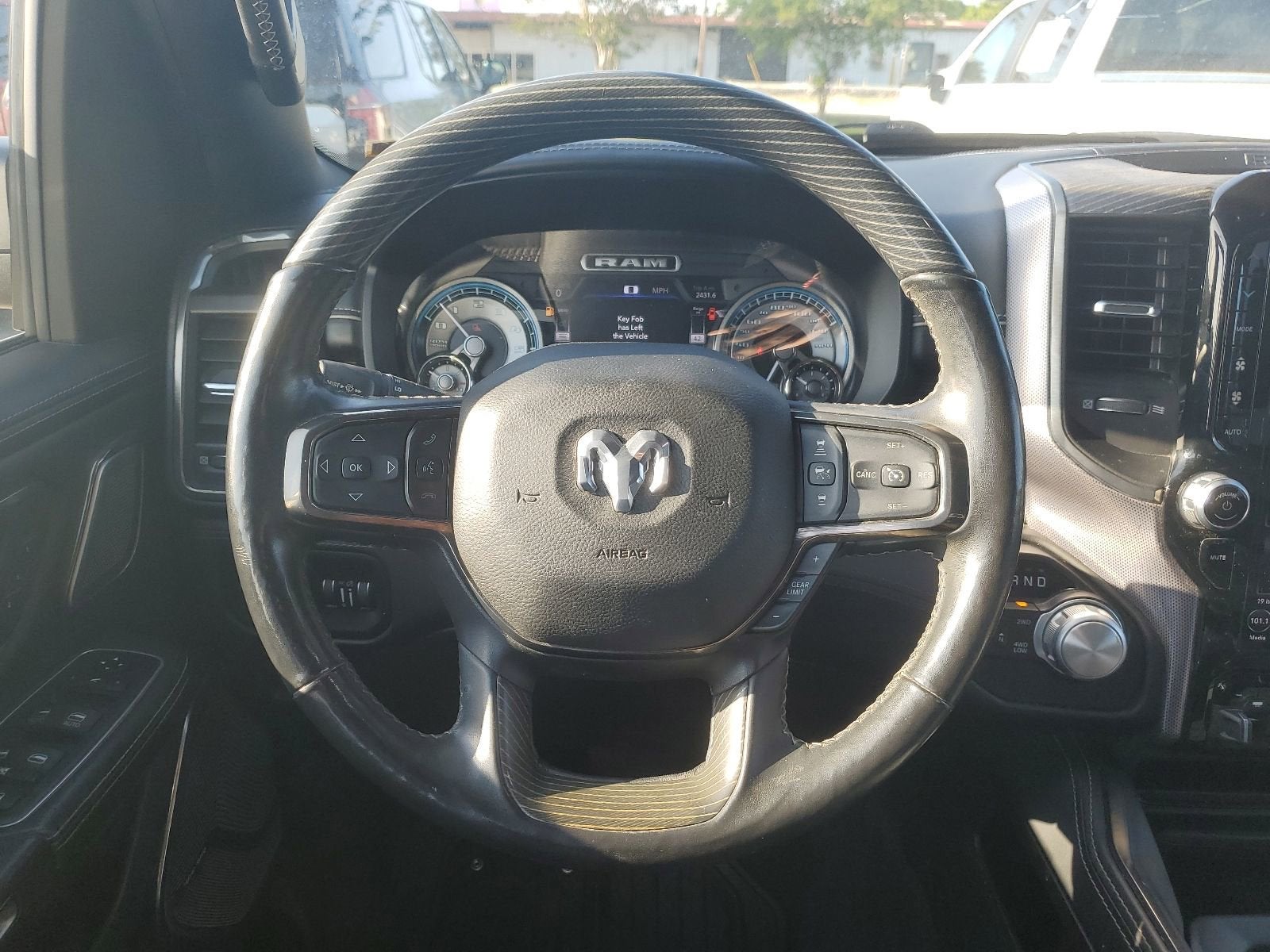 2020 RAM 1500 Limited Crew Cab 4x4 5'7" Box