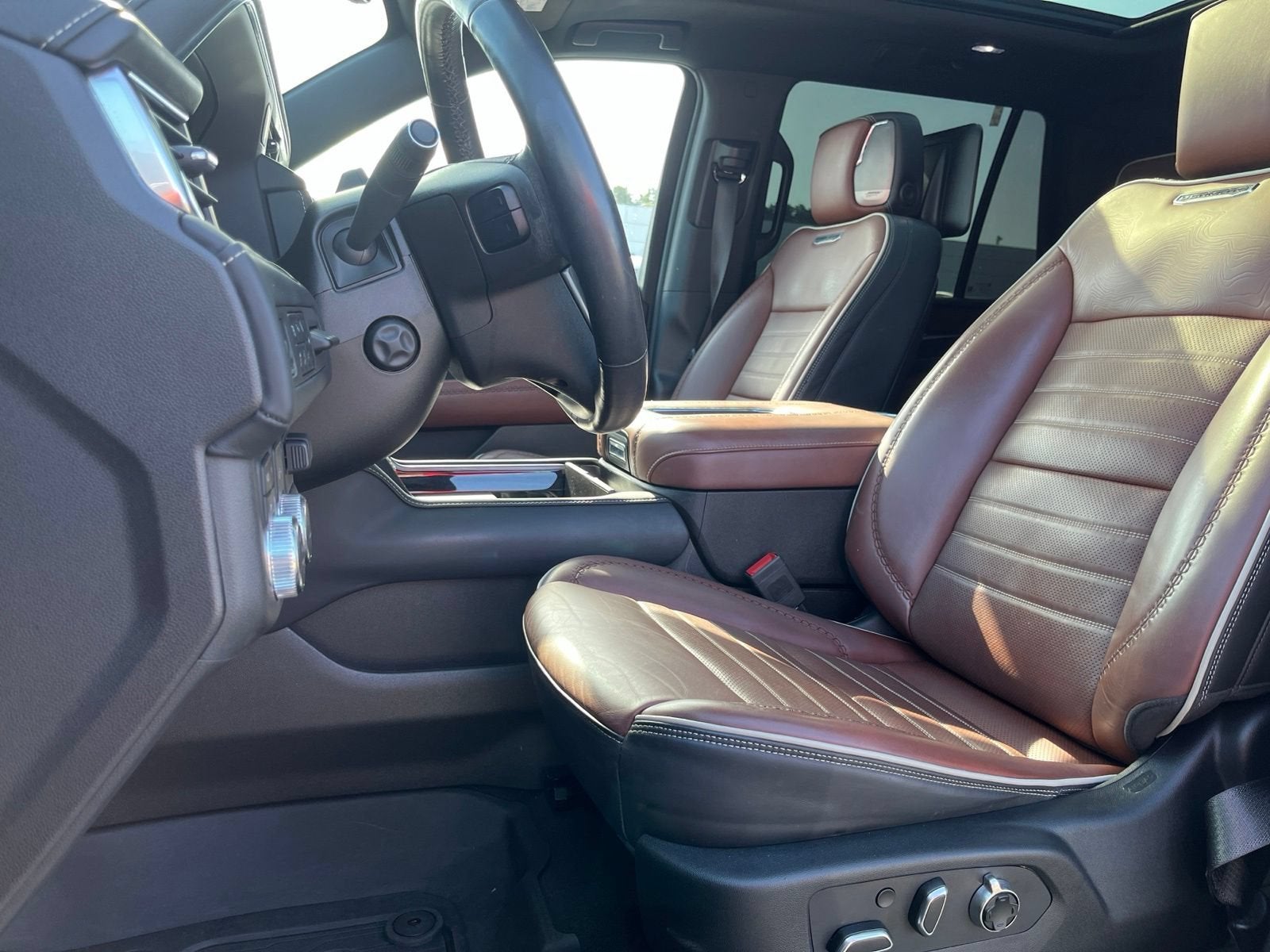 2023 GMC Yukon Denali Ultimate