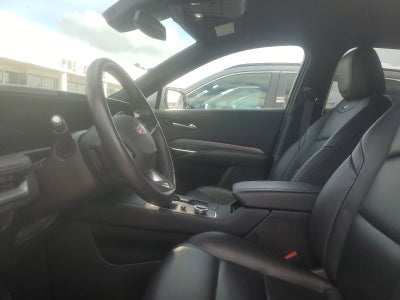 2024 Cadillac XT4 Premium Luxury