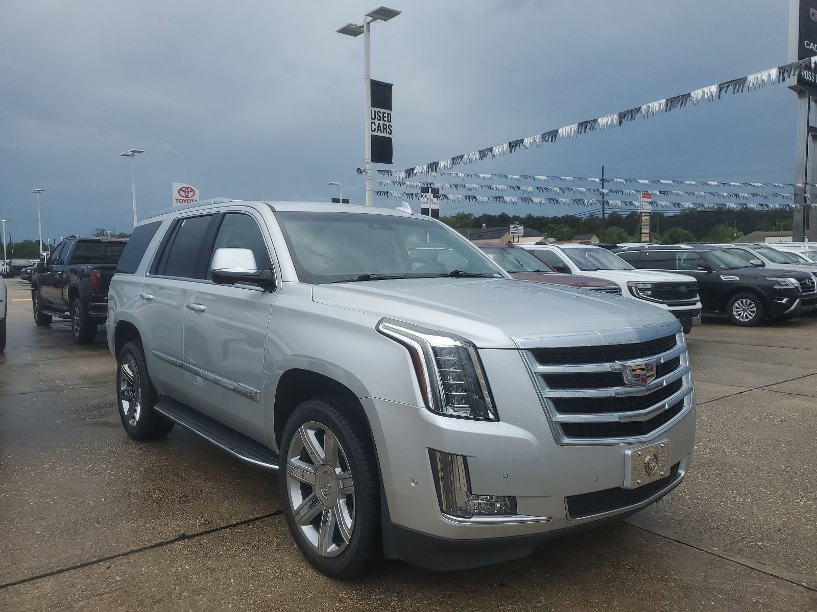 2019 Cadillac Escalade Luxury