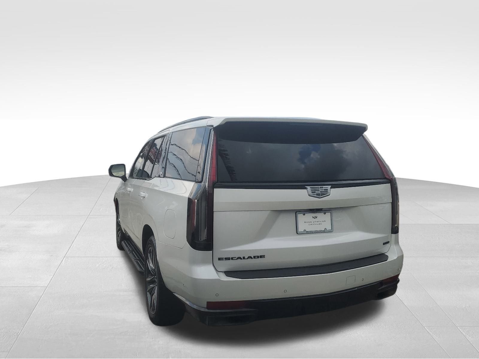 2022 Cadillac Escalade Sport