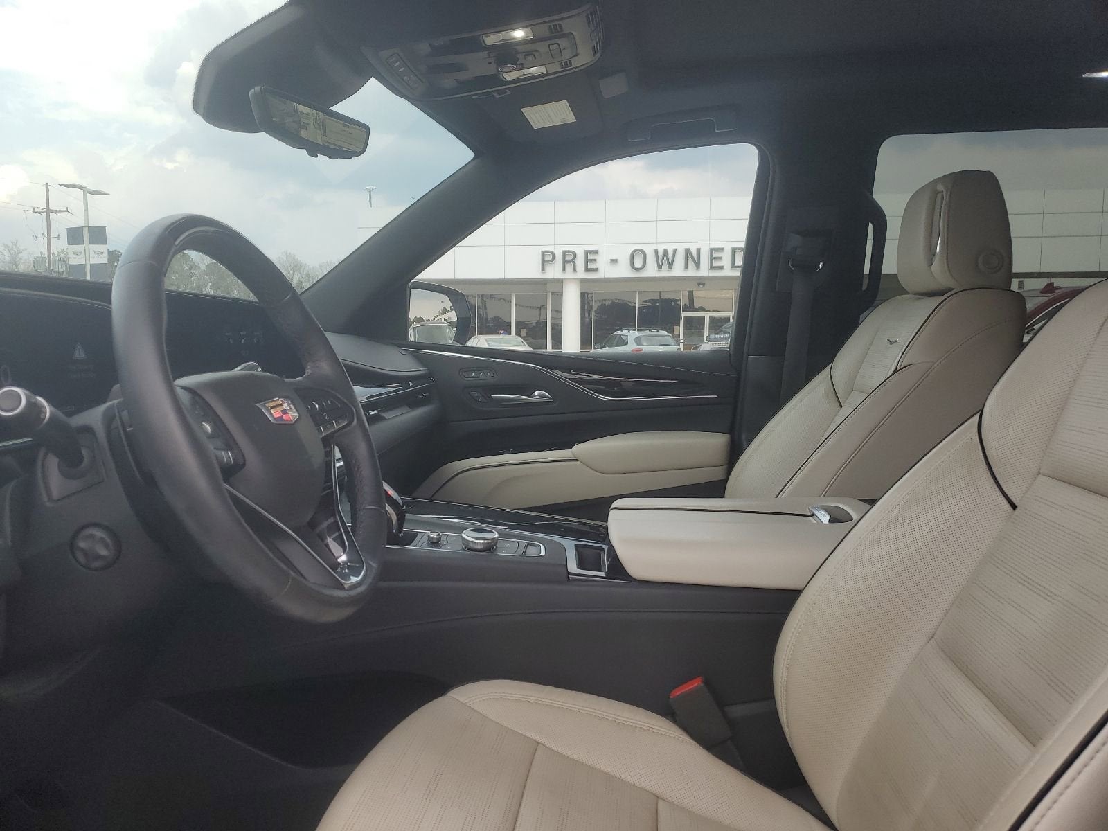 2022 Cadillac Escalade Sport