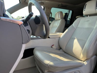 2023 Cadillac Escalade ESV Sport Platinum