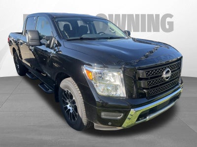 2023 Nissan TITAN Crew Cab SV 4x2