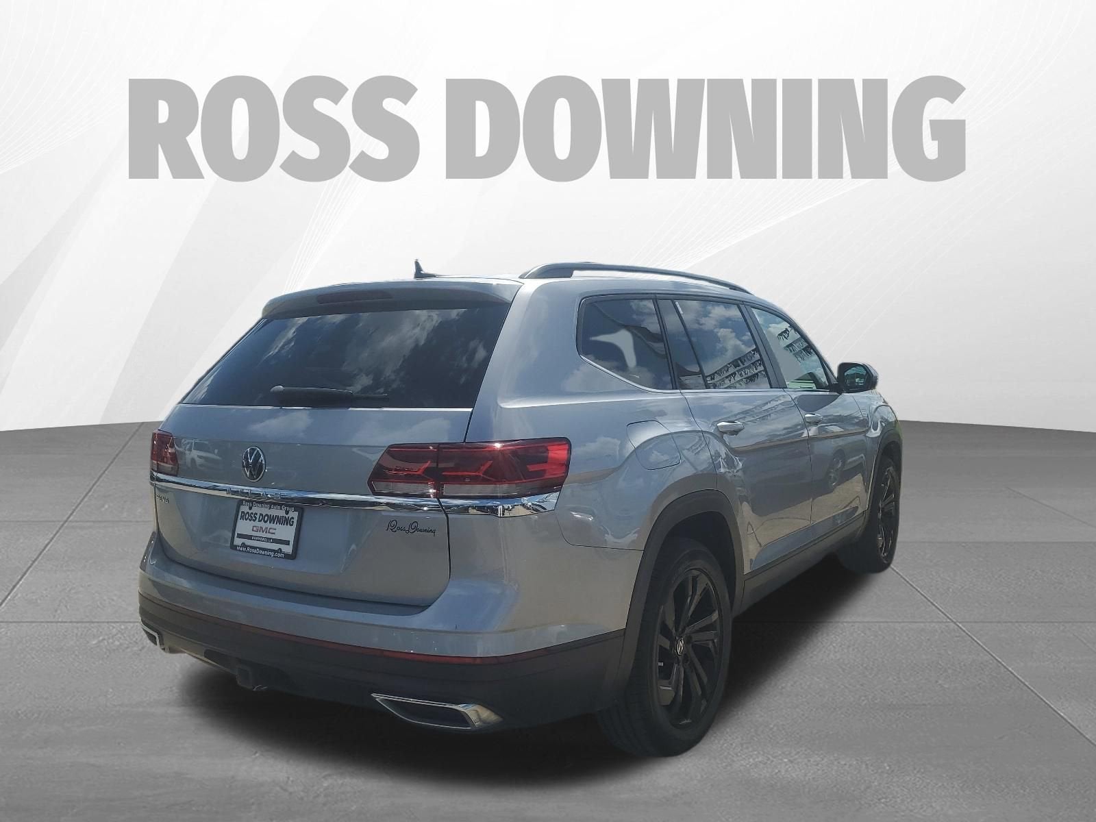 2022 Volkswagen Atlas 3.6L V6 SE w/Technology