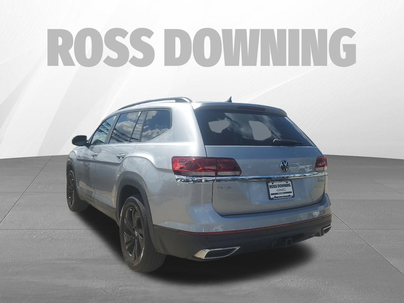 2022 Volkswagen Atlas 3.6L V6 SE w/Technology