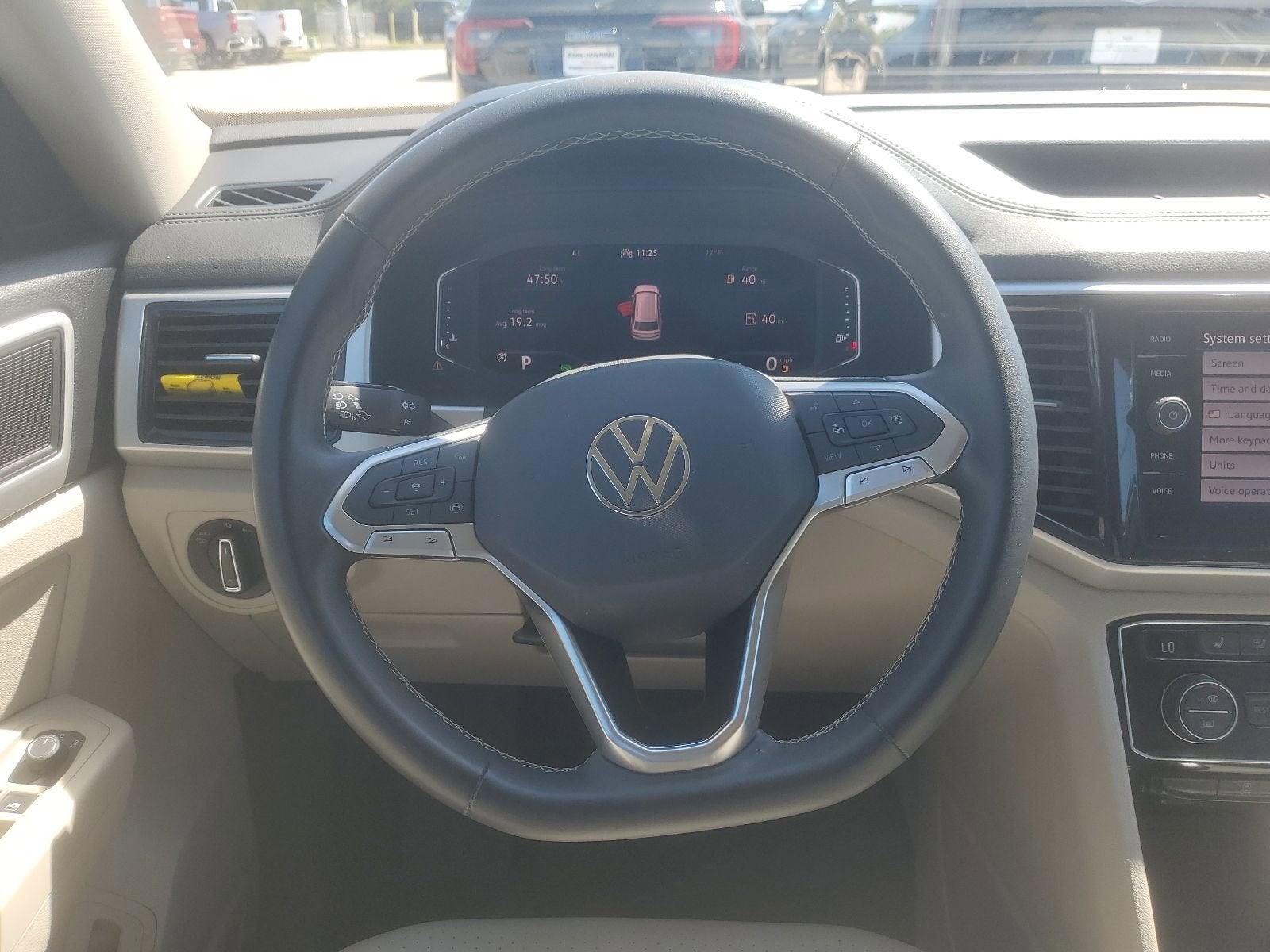 2022 Volkswagen Atlas 3.6L V6 SE w/Technology