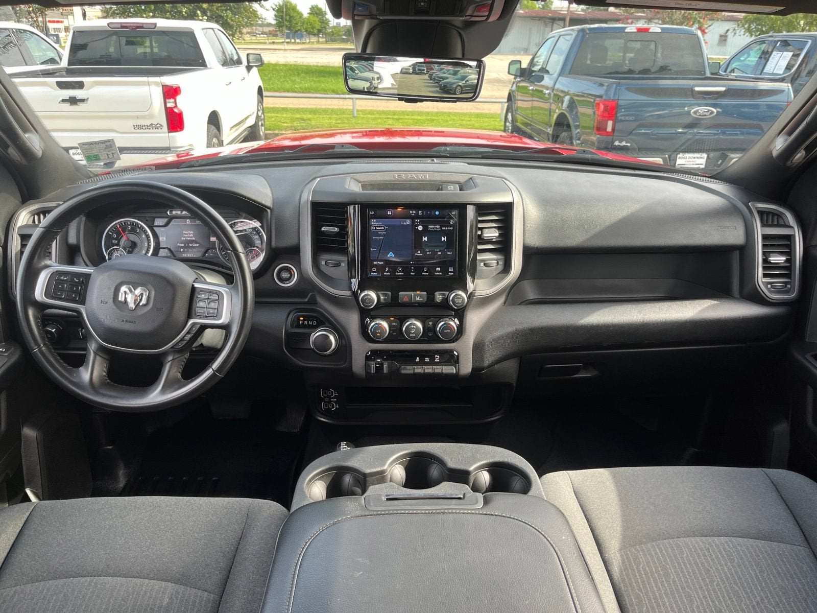 2022 RAM 2500 Tradesman Crew Cab 4x4 8' Box