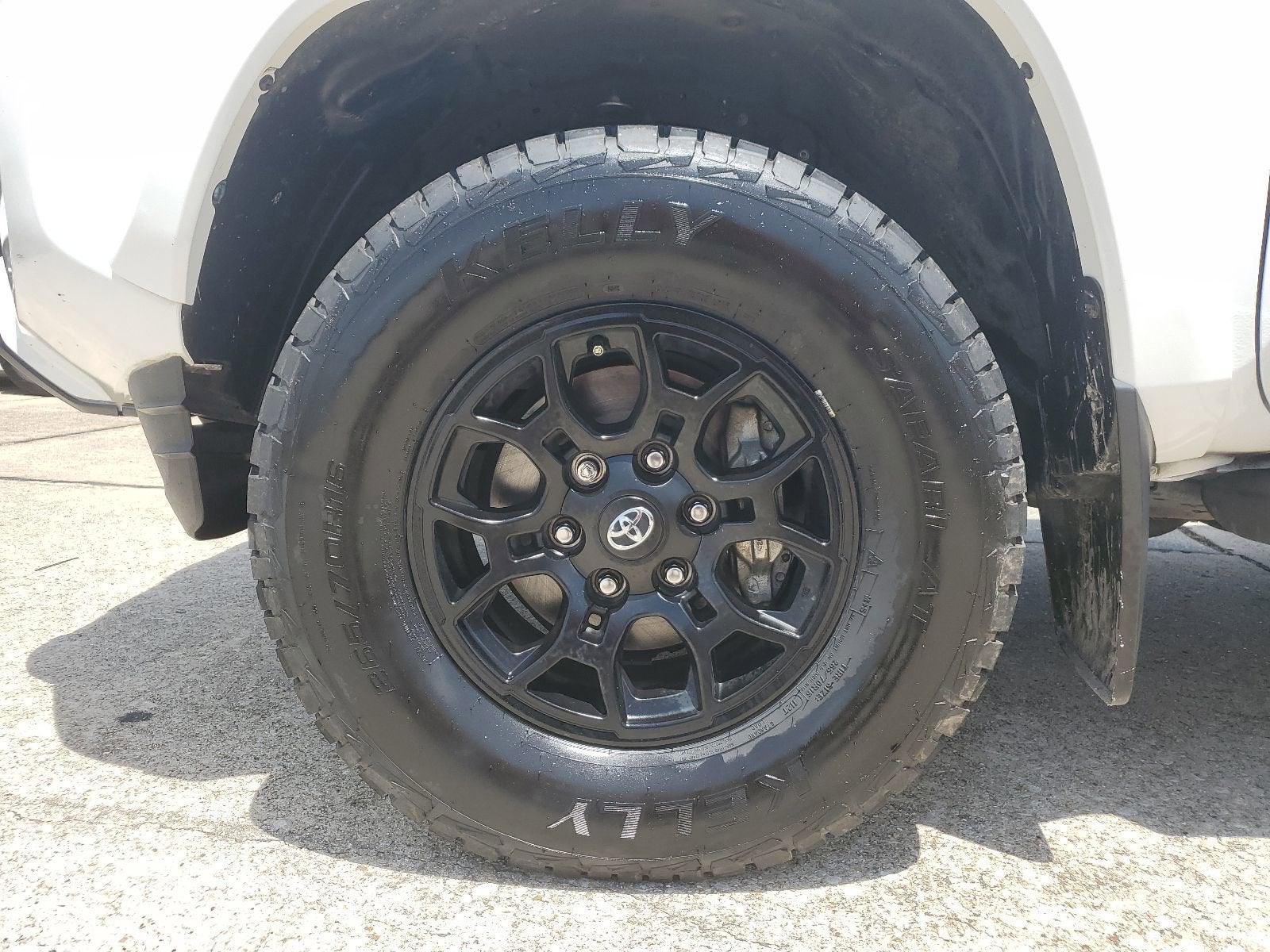 2022 Toyota Tacoma SR5 V6