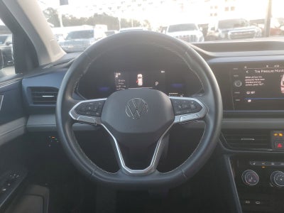 2023 Volkswagen Taos SE