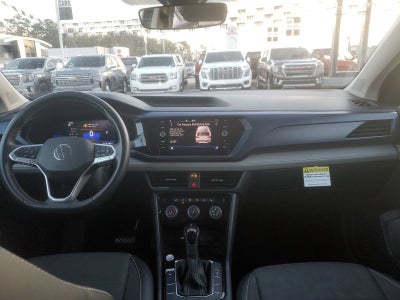 2023 Volkswagen Taos SE