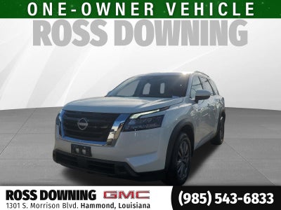 2024 Nissan Pathfinder SV