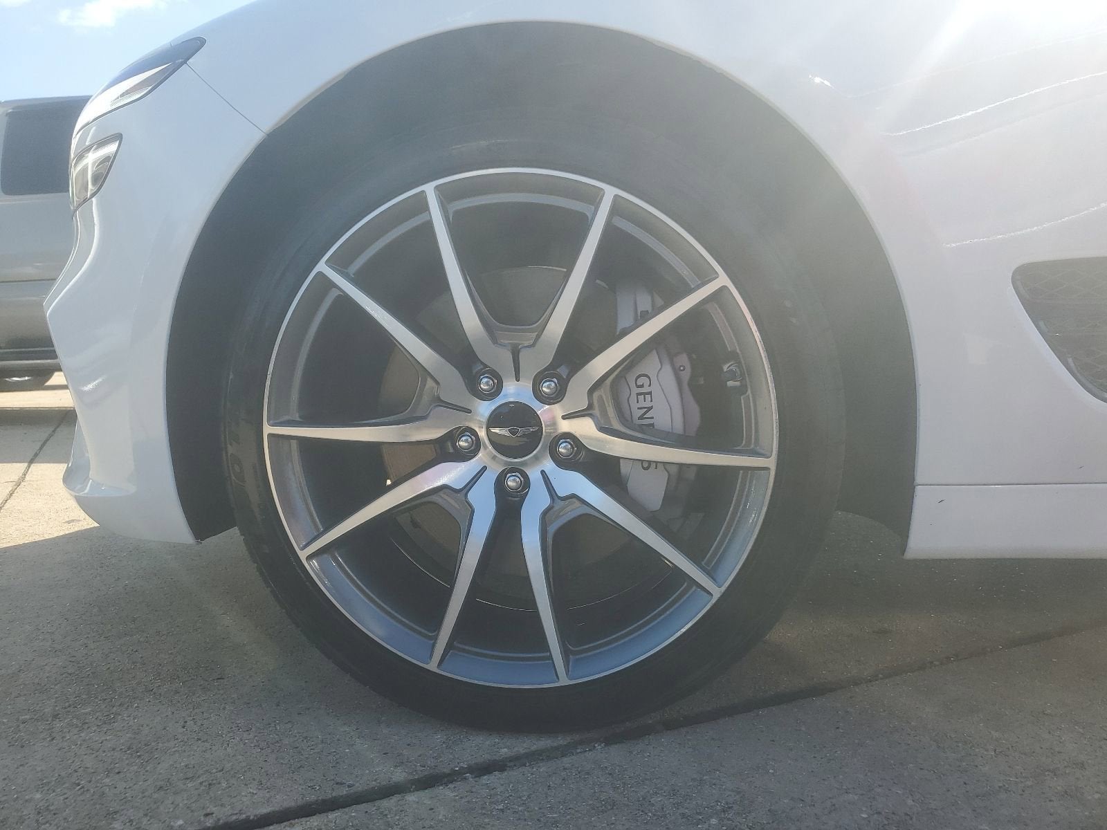 2024 Genesis G70 2.5T