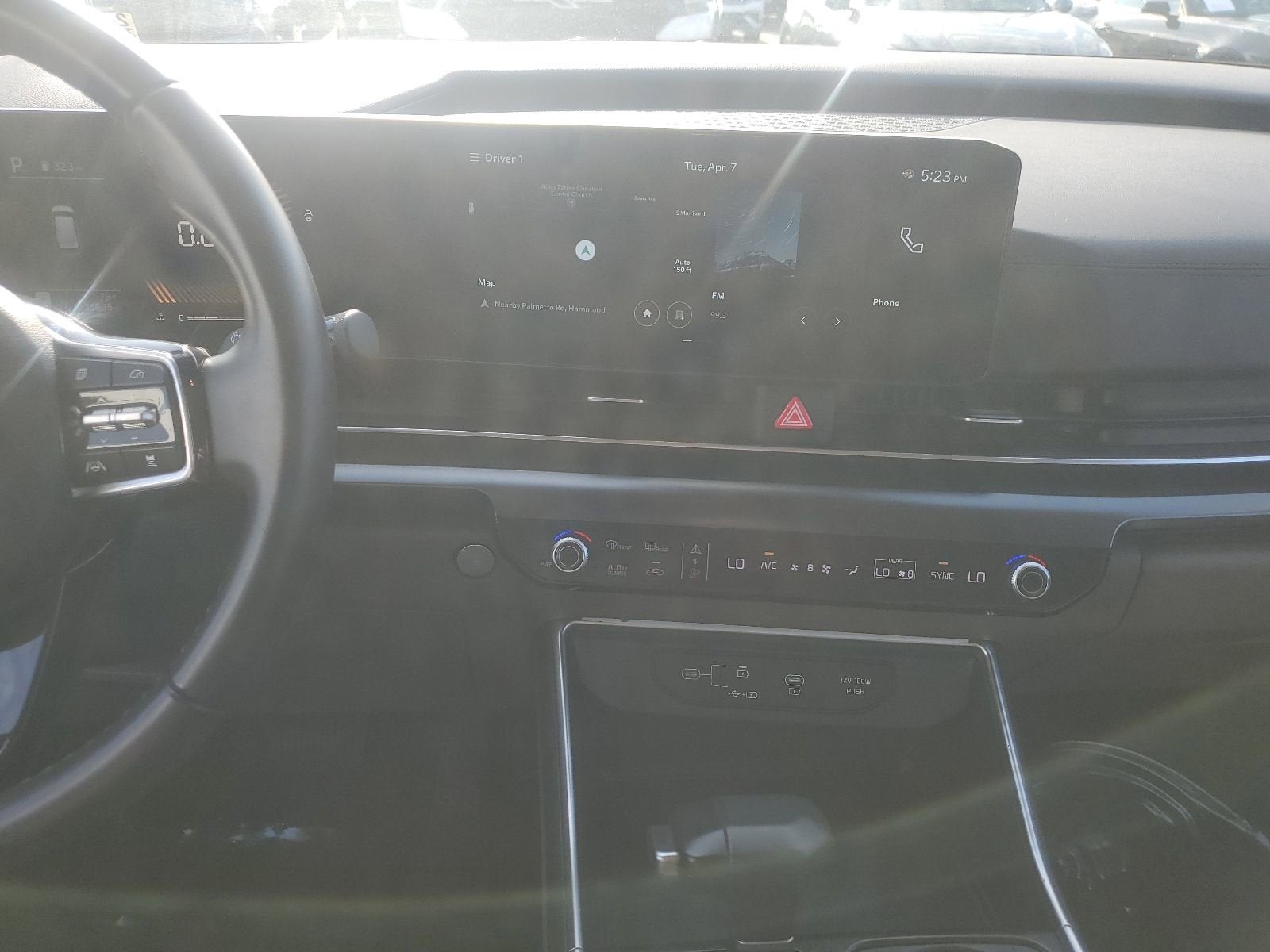 2025 Kia Carnival LXS