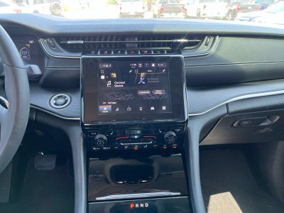 2024 Jeep Grand Cherokee L Laredo 4x4