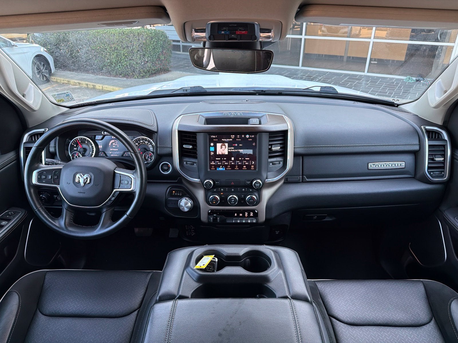 2022 RAM 1500 Laramie Crew Cab 4x2 5'7" Box