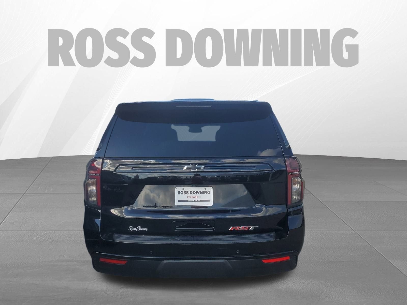 2023 Chevrolet Suburban RST