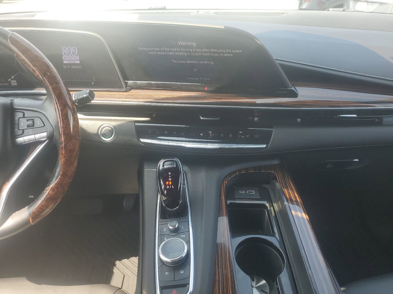 2024 Cadillac Escalade Luxury