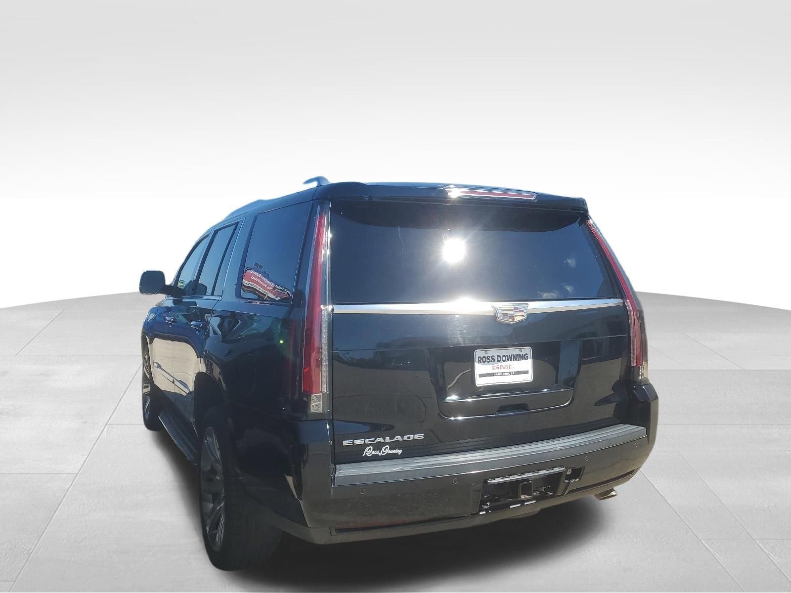 2016 Cadillac Escalade Luxury Collection