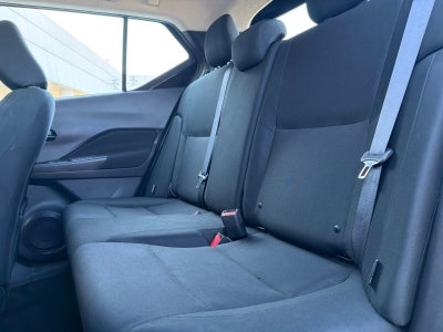 2023 Nissan Kicks S Xtronic CVT