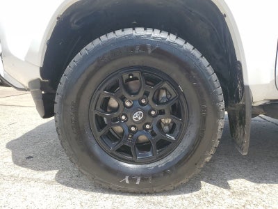 2022 Toyota Tacoma 2WD SR5