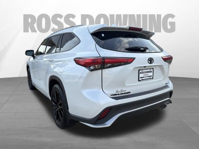 2023 Toyota Highlander L