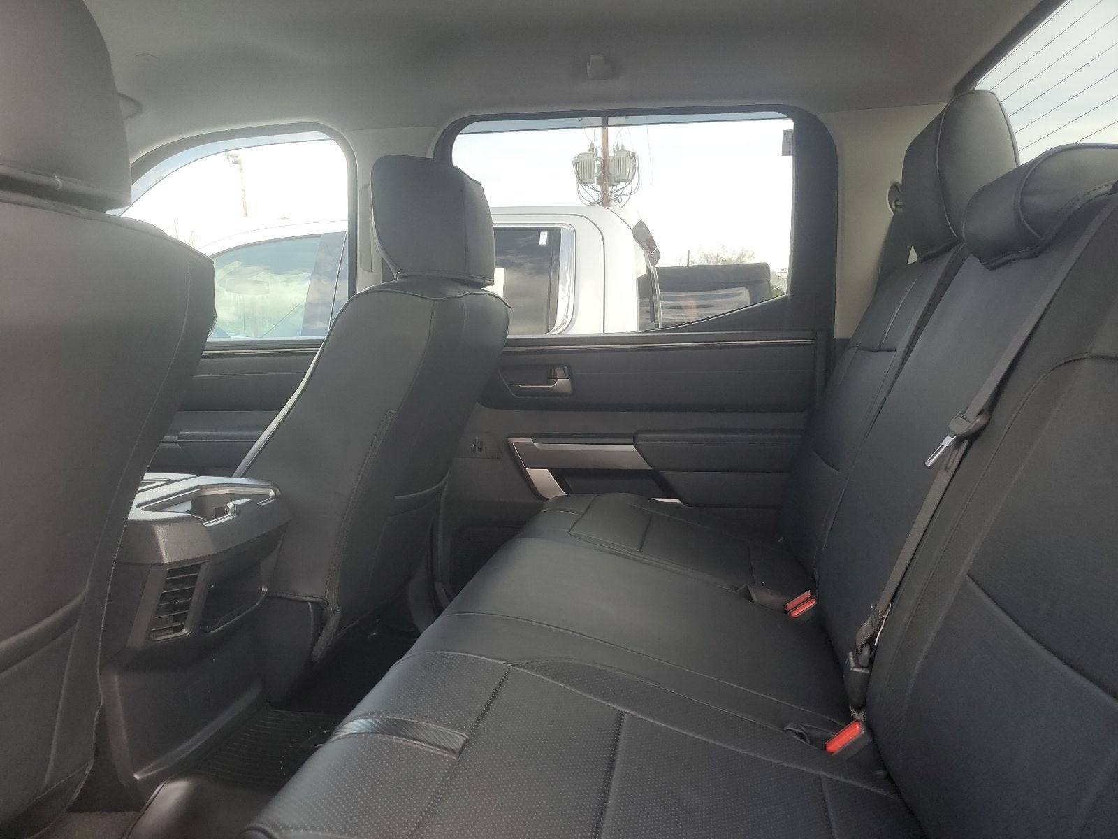 2022 Toyota Tundra 4WD SR5