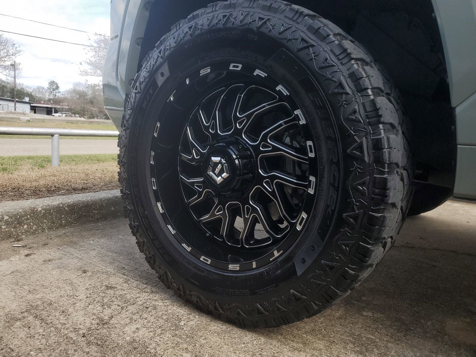 2022 Toyota Tundra 4WD SR5