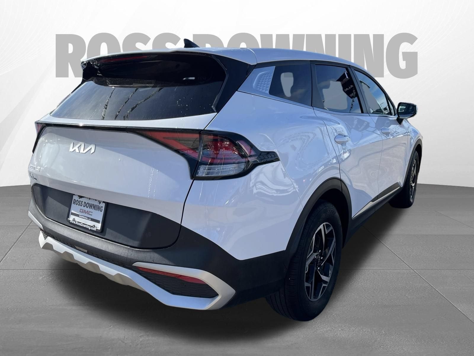 2025 Kia Sportage LX - Photo 4