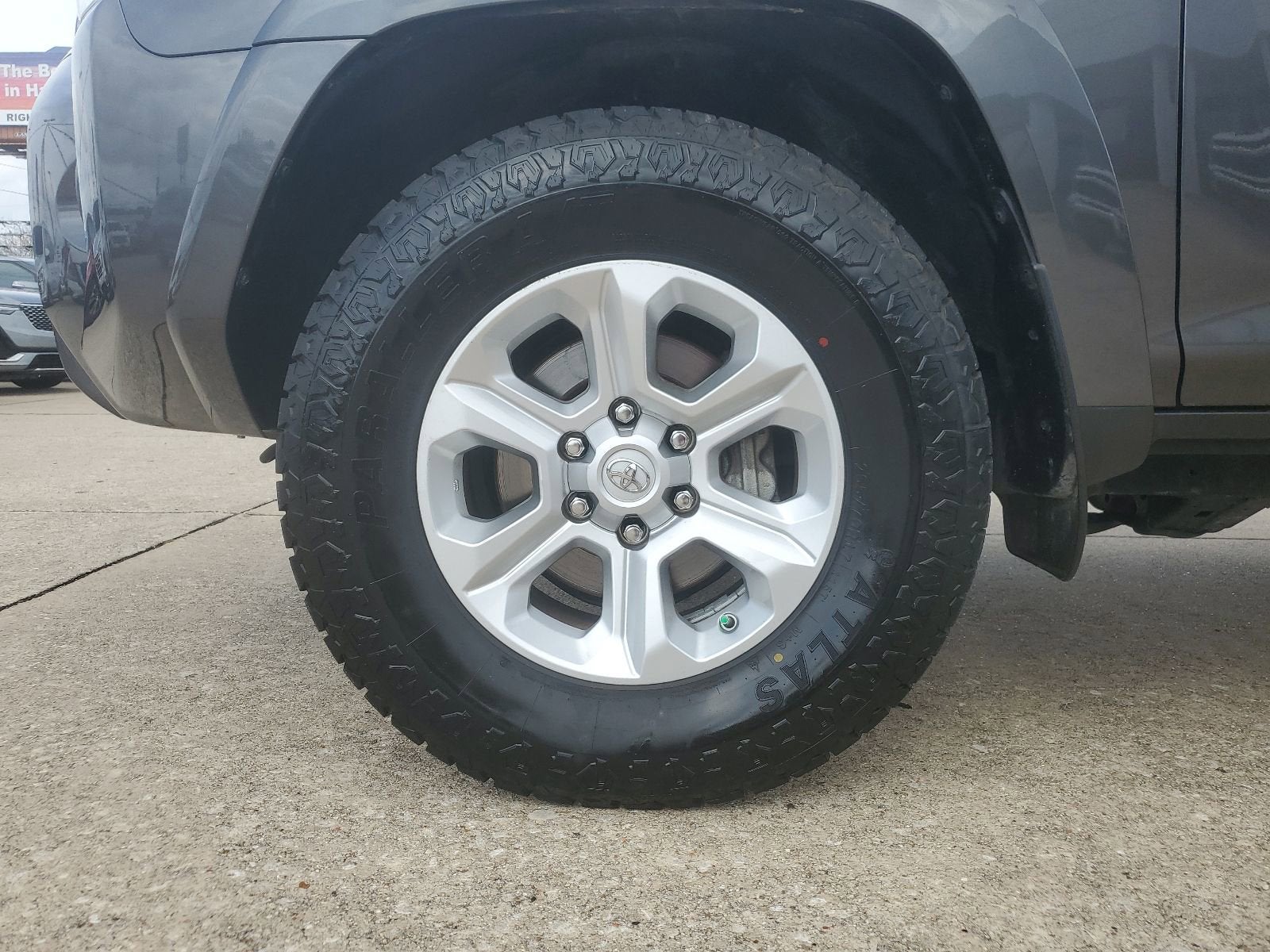 2023 Toyota 4Runner SR5